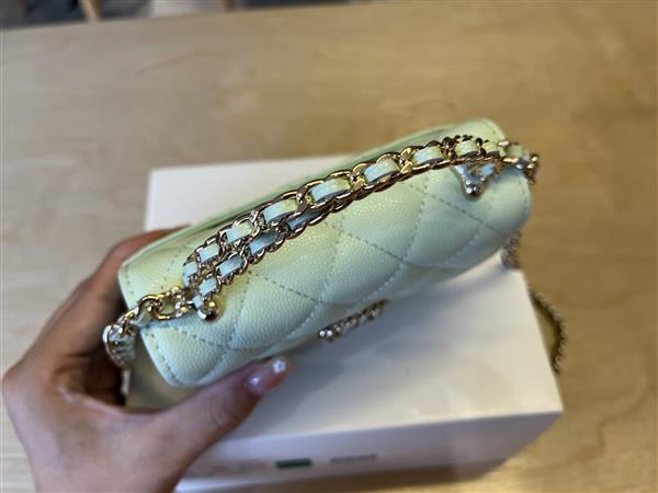 2026127215014185 560